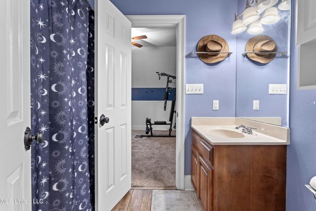 6 N Hill Drive, Carriere, MS 39426