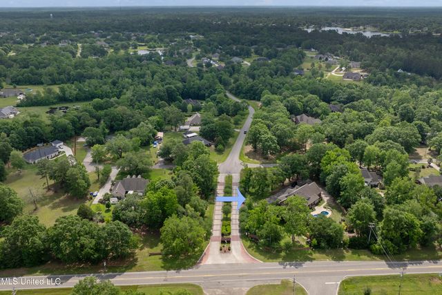 6 N Hill Drive, Carriere, MS 39426