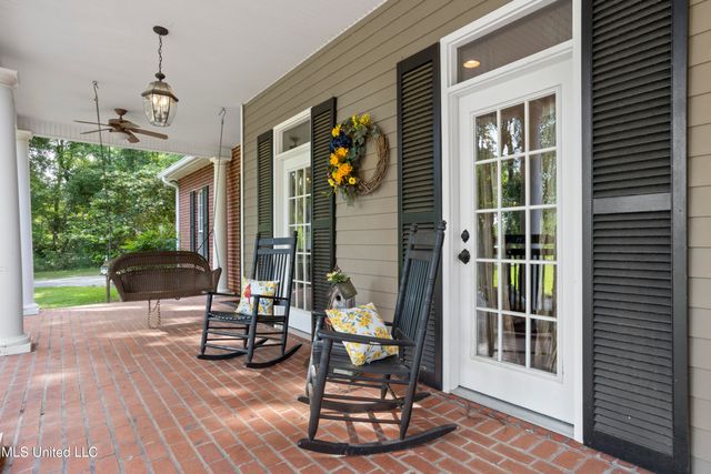 6 N Hill Drive, Carriere, MS 39426