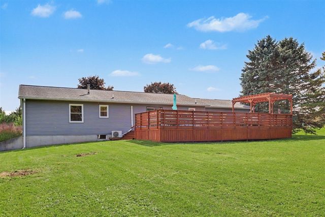5015 Dio Drive, Cedar Springs, MI 49319