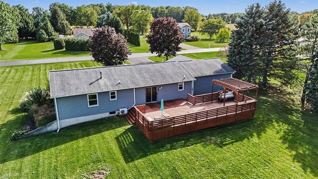 5015 Dio Drive, Cedar Springs, MI 49319