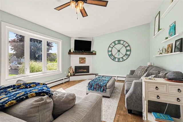 5015 Dio Drive, Cedar Springs, MI 49319