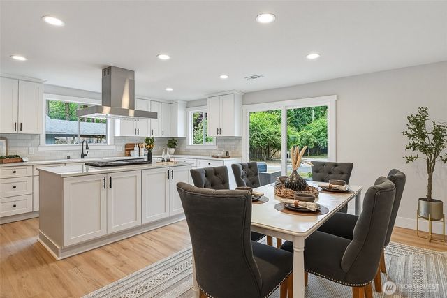 4720 224th Street SE, Bothell, WA 98021