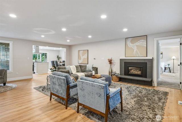 4720 224th Street SE, Bothell, WA 98021