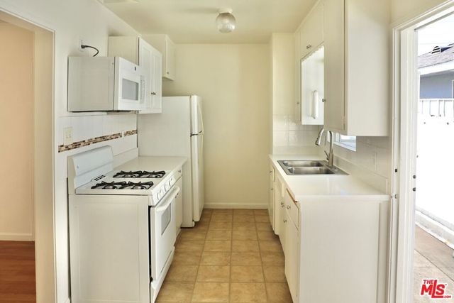 3849 Sawtelle Boulevard, Los Angeles, CA 90066