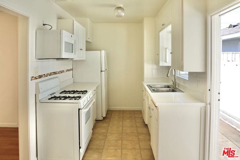 3849 Sawtelle Boulevard, Los Angeles, CA 90066 — photo 4
