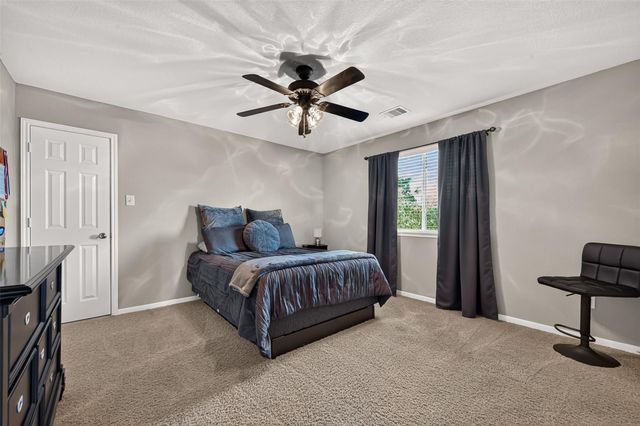 2401 Scarlatti Drive, Pearland, TX 77581