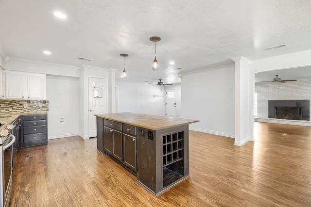 3230 Rock Bluff Drive, Dallas, TX 75227