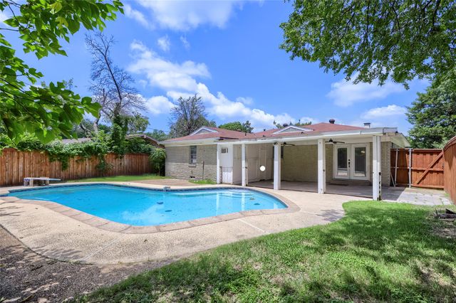 3230 Rock Bluff Drive, Dallas, TX 75227