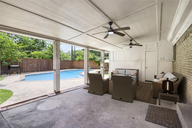 3230 Rock Bluff Drive, Dallas, TX 75227
