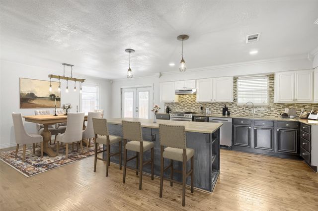 3230 Rock Bluff Drive, Dallas, TX 75227