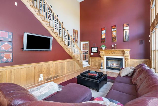 1545 Wedgewood Place, Essexville, MI 48732