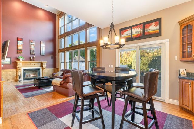 1545 Wedgewood Place, Essexville, MI 48732