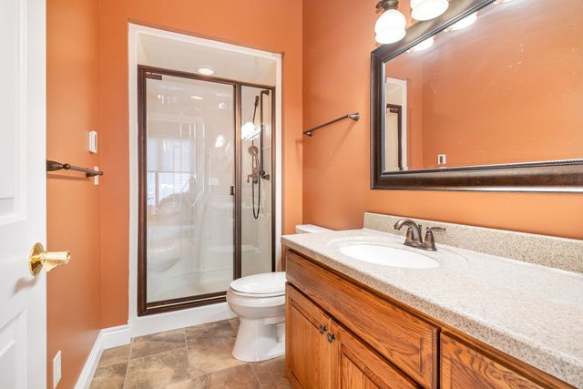 1545 Wedgewood Place, Essexville, MI 48732