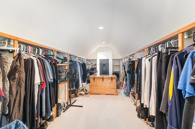 1545 Wedgewood Place, Essexville, MI 48732