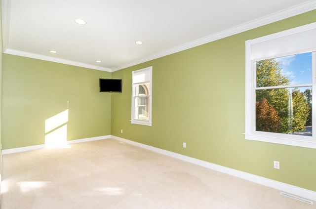 1545 Wedgewood Place, Essexville, MI 48732