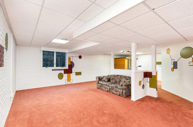 1545 Wedgewood Place, Essexville, MI 48732