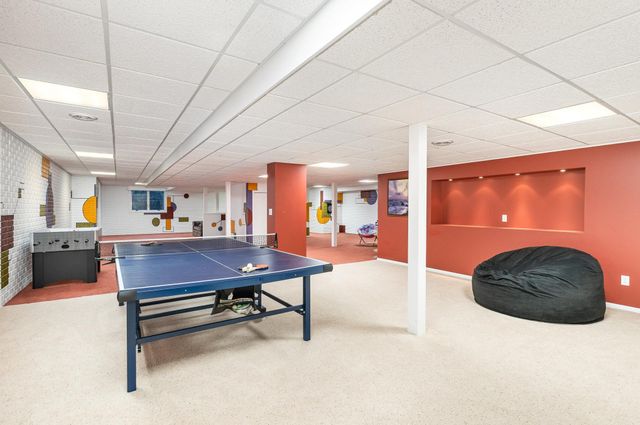 1545 Wedgewood Place, Essexville, MI 48732