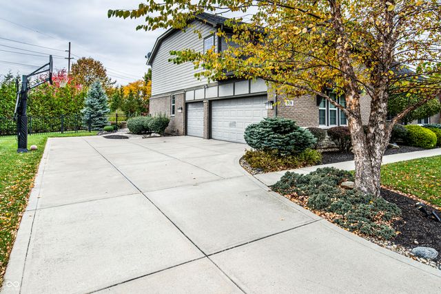 13158 Gatman Court, Carmel, IN 46032