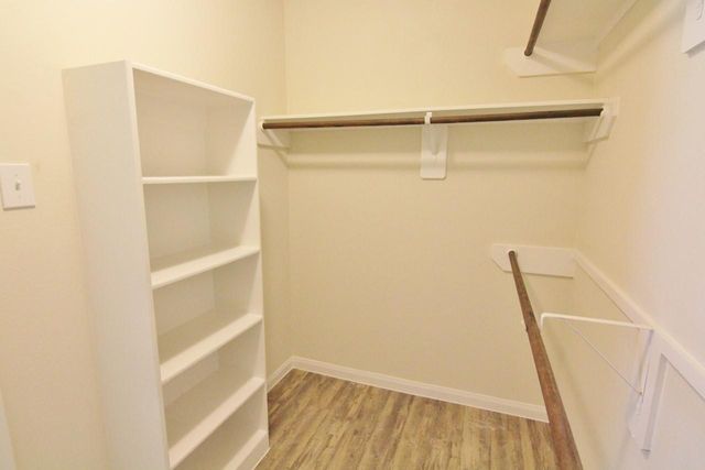 13150 Ingram Gap Lane, Houston, TX 77048