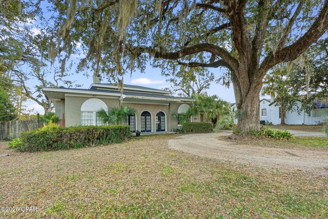 4245 Lafayette Street, Marianna, FL 32446