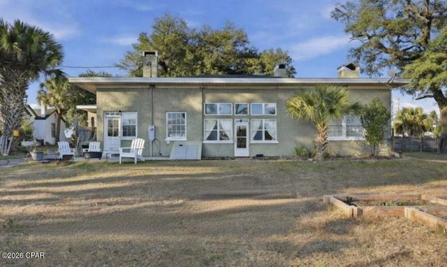 4245 Lafayette Street, Marianna, FL 32446