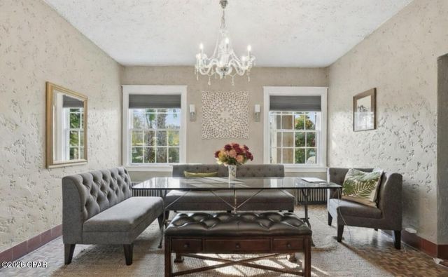 4245 Lafayette Street, Marianna, FL 32446