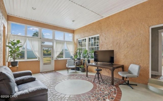 4245 Lafayette Street, Marianna, FL 32446