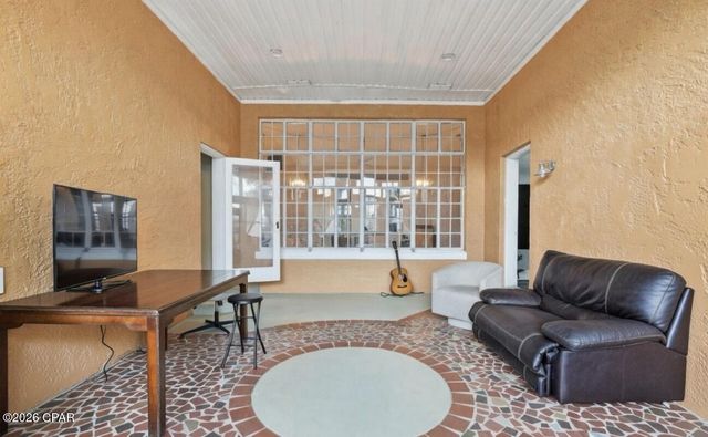 4245 Lafayette Street, Marianna, FL 32446