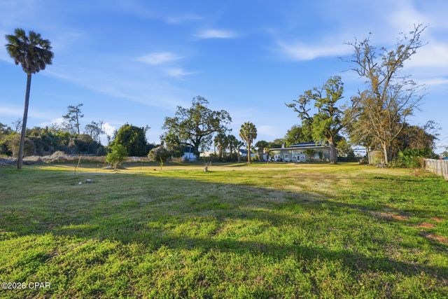 4245 Lafayette Street, Marianna, FL 32446