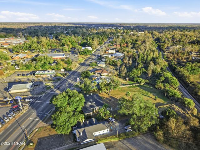 4245 Lafayette Street, Marianna, FL 32446