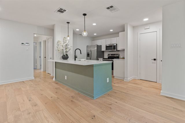 4777 Cedar Springs Road 3D, Dallas, TX 75219