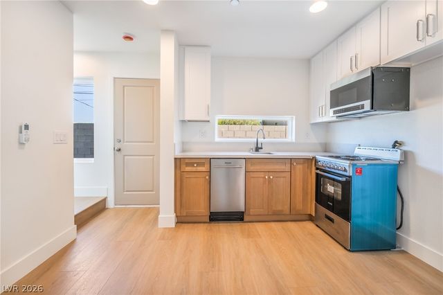350 North 13th Street, Las Vegas, NV 89101
