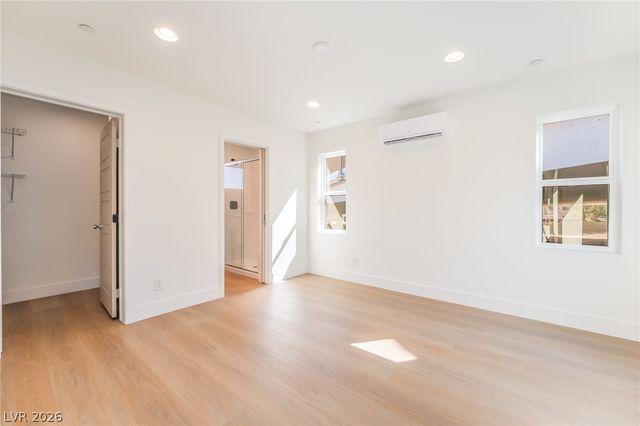 350 North 13th Street, Las Vegas, NV 89101