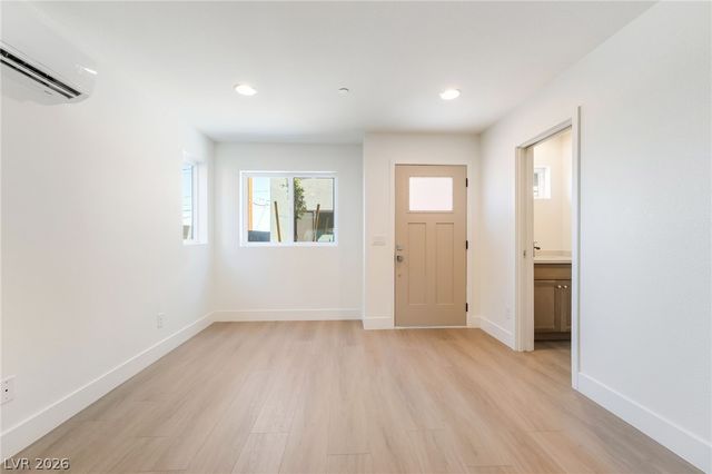 350 North 13th Street, Las Vegas, NV 89101