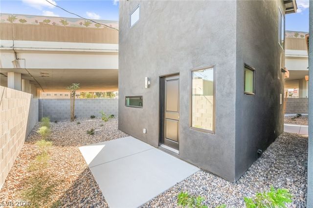 350 North 13th Street, Las Vegas, NV 89101
