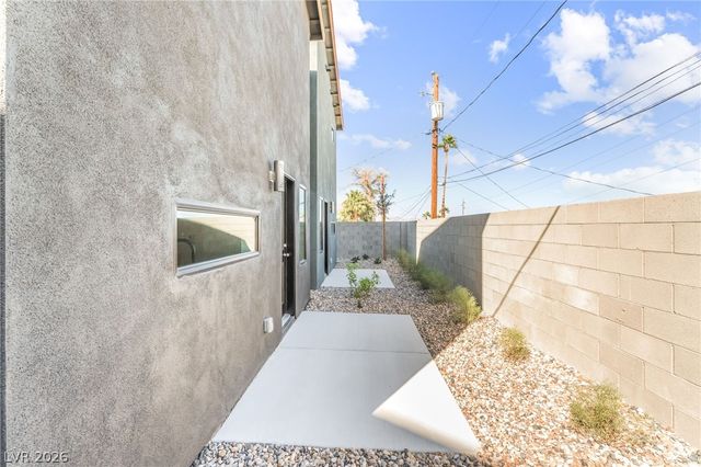 350 North 13th Street, Las Vegas, NV 89101