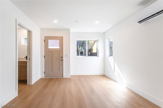 350 North 13th Street, Las Vegas, NV 89101