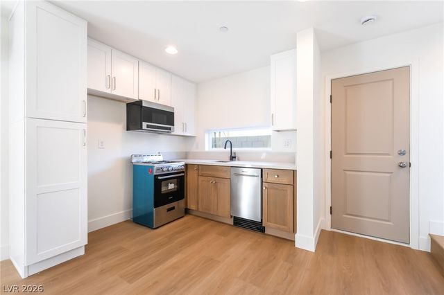 350 North 13th Street, Las Vegas, NV 89101