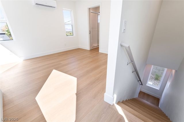 350 North 13th Street, Las Vegas, NV 89101