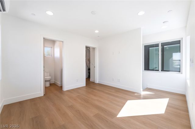 350 North 13th Street, Las Vegas, NV 89101
