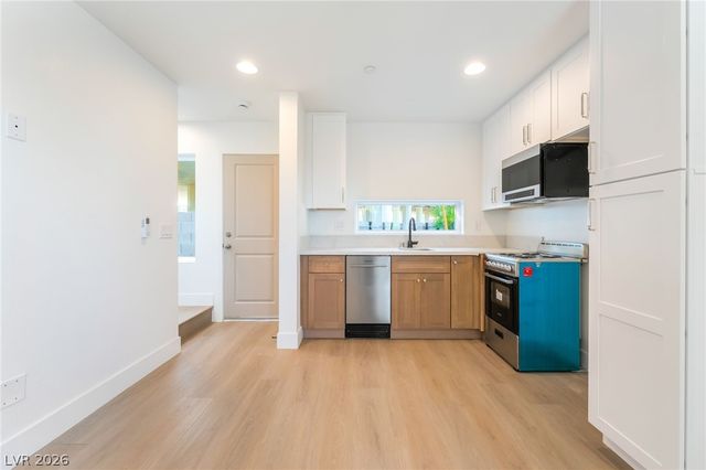 350 North 13th Street, Las Vegas, NV 89101