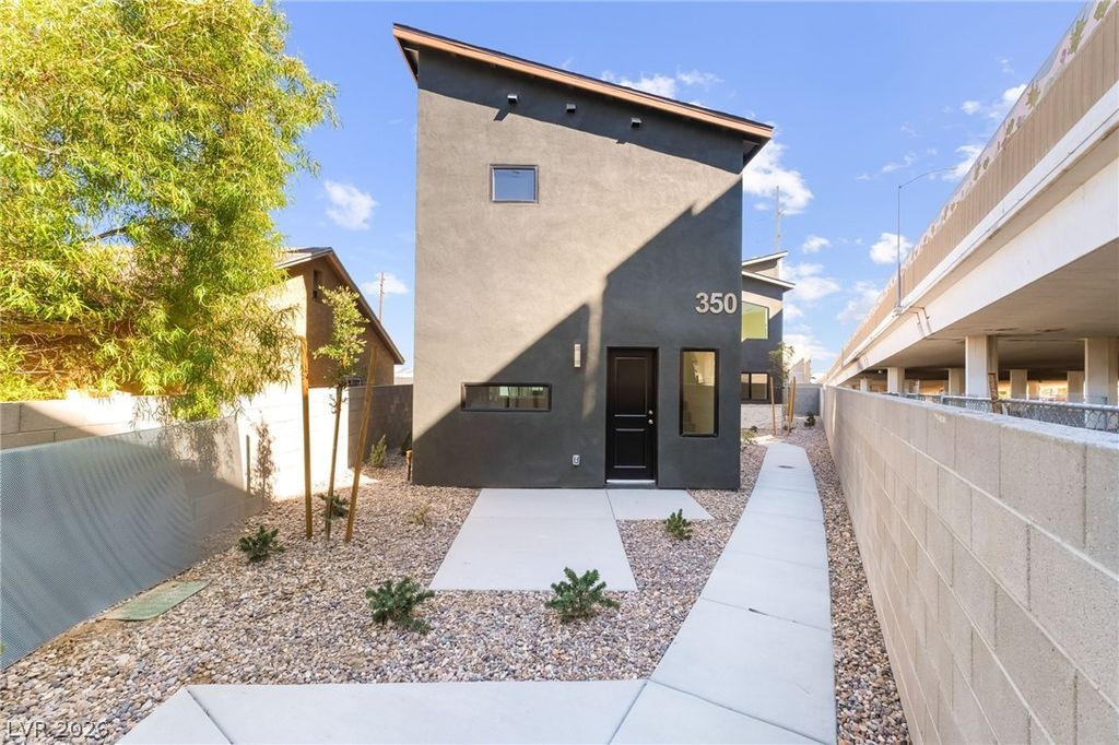350 North 13th Street, Las Vegas, NV 89101 — photo 2