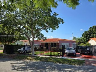 1765 SW 21st St 1, Miami, FL 33145