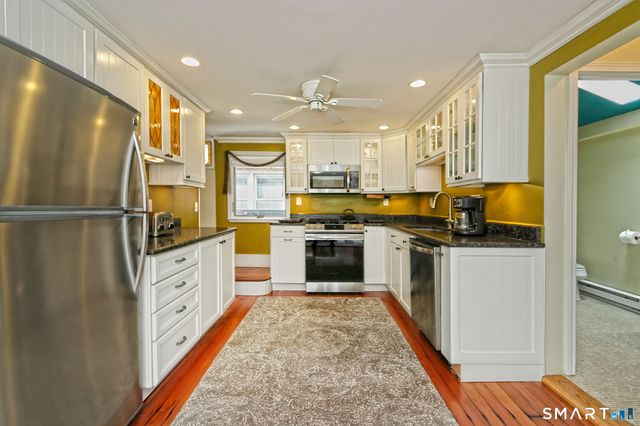 13 Billow Road, Old Saybrook, CT 06475