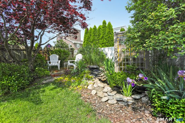 13 Billow Road, Old Saybrook, CT 06475