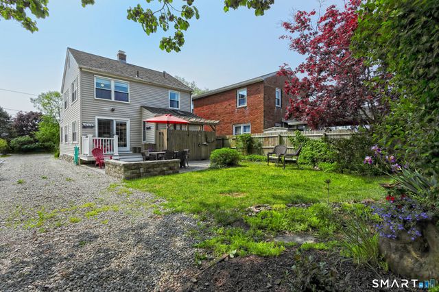 13 Billow Road, Old Saybrook, CT 06475