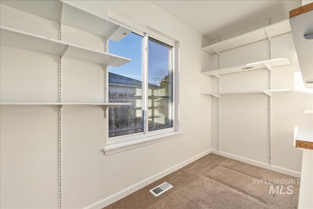 411 Hawthorne St., Nampa, ID 83686