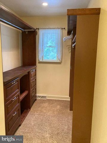 213 NORWEGIAN WOODS DR, Pottsville, PA 17901