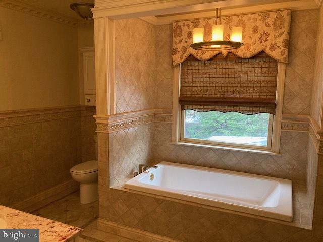 213 NORWEGIAN WOODS DR, Pottsville, PA 17901